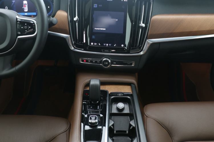 Used Volvo S90 2023 B5 Zhiyi Luxury Edition Interior 3
