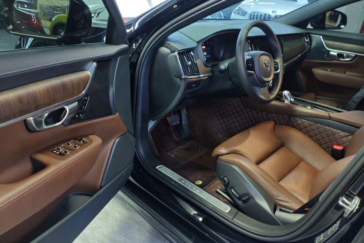 Used Volvo S90 2023 B5 Zhiyuan Luxury Edition Interior 3