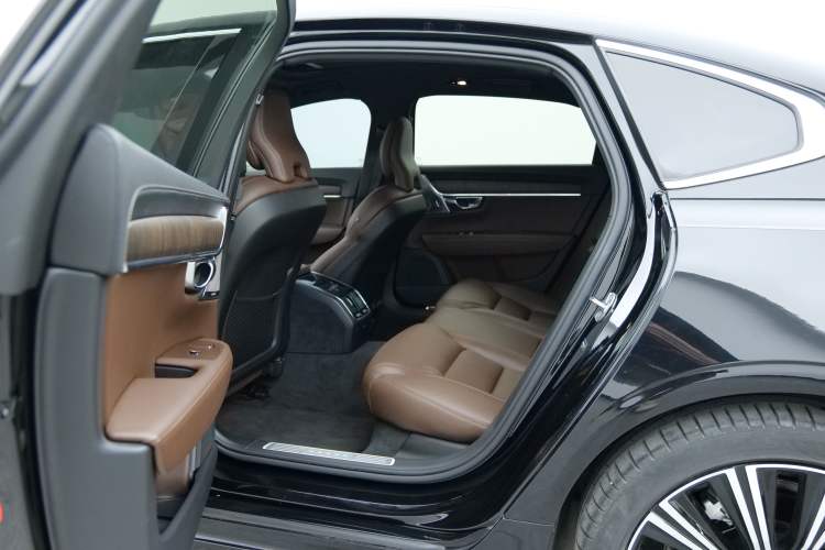 Used Volvo S90 2023 B5 Luxury Smart Edition Interior 4
