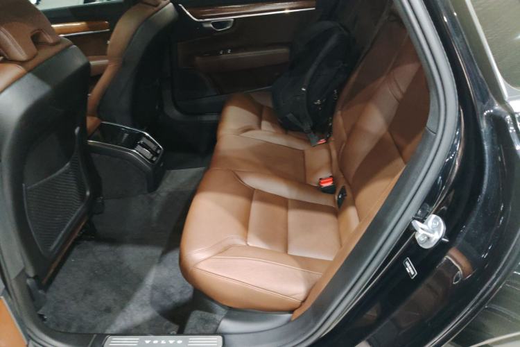 Used Volvo S90 2023 B5 Zhiyi Luxury Edition Interior 4