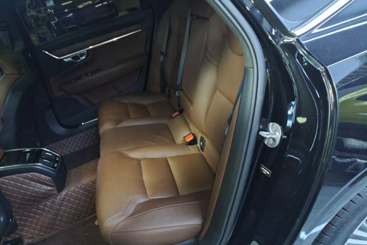 Used Volvo S90 2023 B5 Zhiyuan Luxury Edition Interior 4