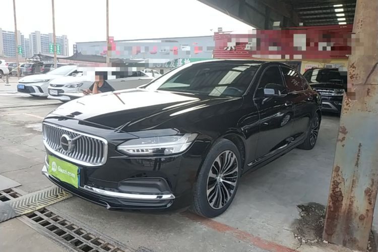 Used Volvo S90 2023 B5 Zhiyi Luxury Edition Guazi used car, China used car export, Used car for sale, Used  cars, Cheapest cars for sale
