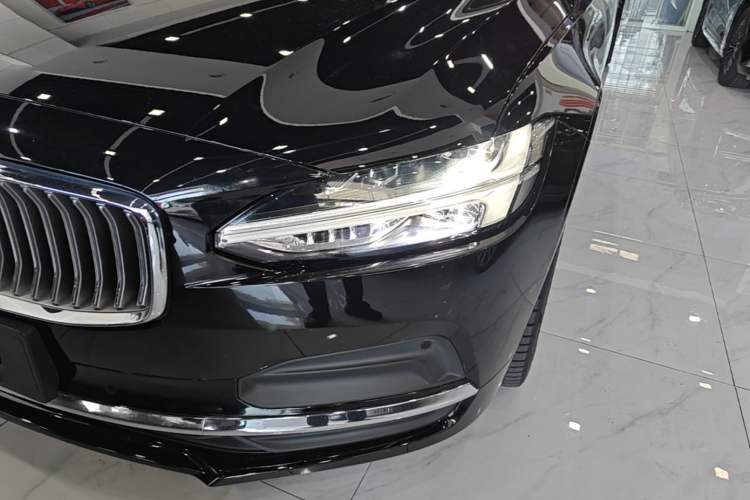 Used Volvo S90 2023 B5 Zhiyuan Luxury Edition Left Front Headlight