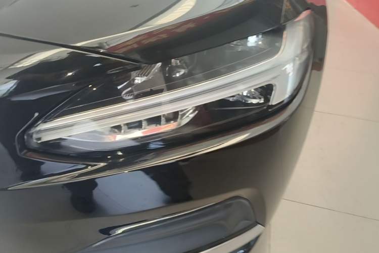 Used Volvo S90 2023 B5 Zhiyi Luxury Edition Left Front Headlight