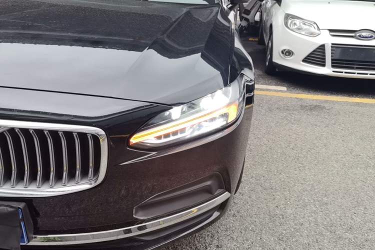 Used Volvo S90 2023 B5 Zhiyi Luxury Edition Left Front Headlight