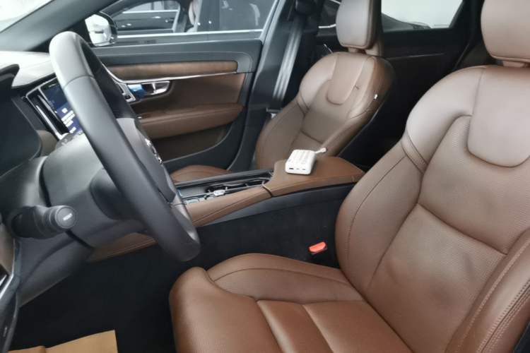 Used Volvo S90 2023 B5 Luxury Smart Edition Left Front Seat
