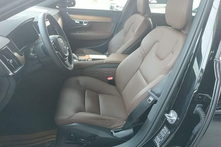 Used Volvo S90 2023 B5 Zhiyi Luxury Edition Left Front Seat
