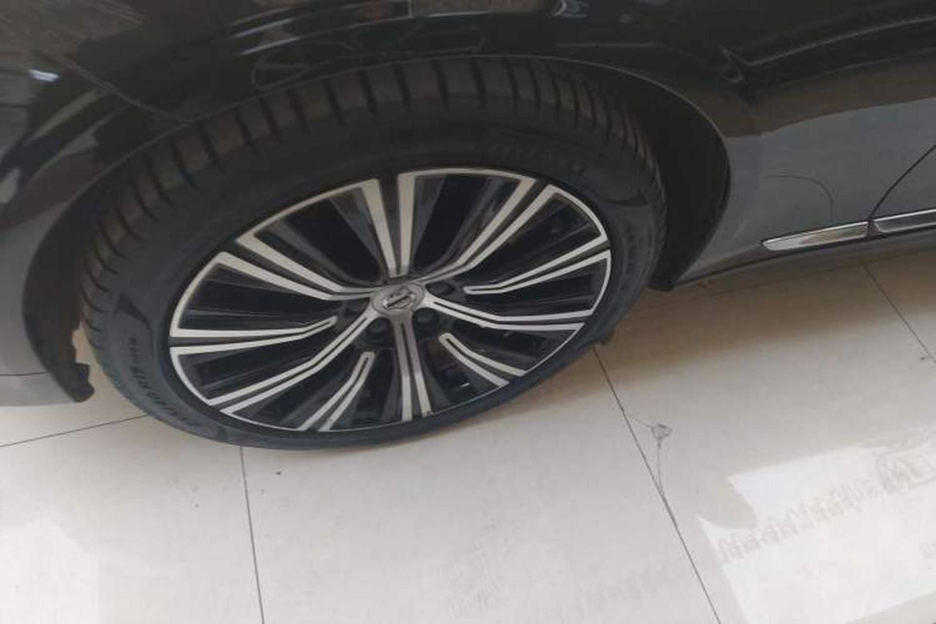 Used Volvo S90 2023 B5 Zhiyuan Luxury Edition Left Front Wheel Hub