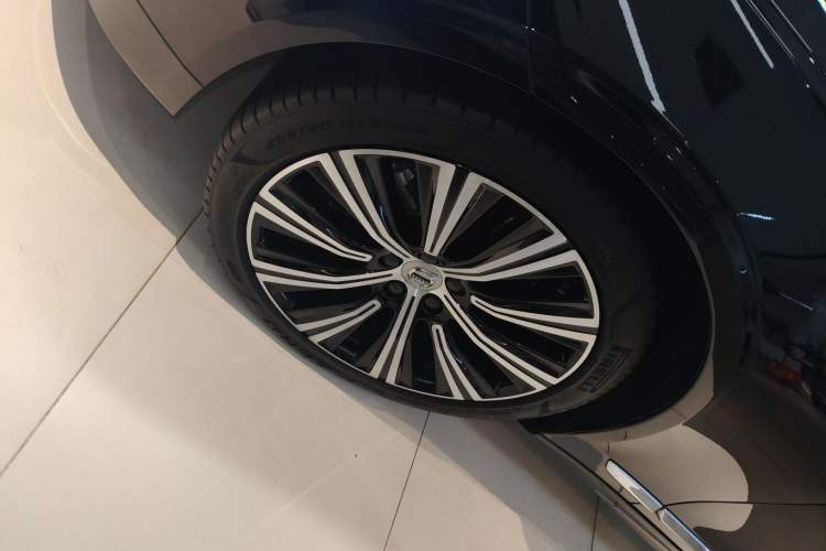 Used Volvo S90 2023 B5 Zhiyuan Luxury Edition Left Front Wheel Hub
