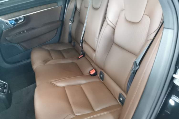 Used Volvo S90 2023 B5 Luxury Smart Edition Left Rear Seat