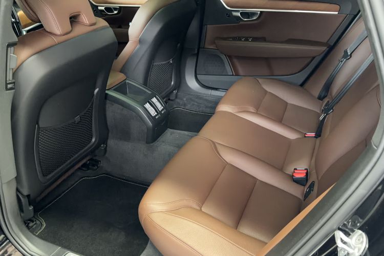 Used Volvo S90 2023 B5 Zhiyi Luxury Edition Left Rear Seat