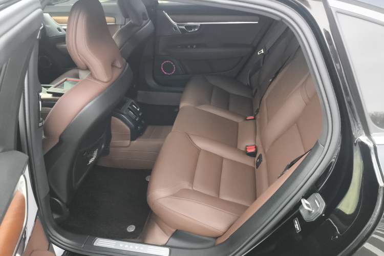 Used Volvo S90 2023 B5 Zhiyi Luxury Edition Left Rear Seat