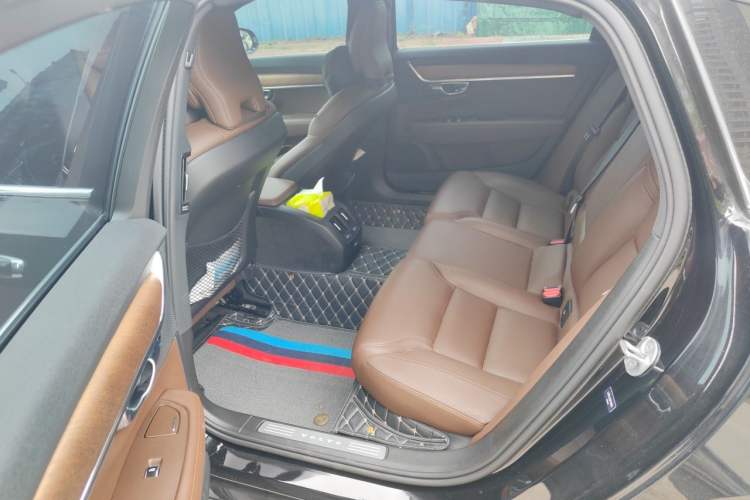 Used Volvo S90 2023 B5 Zhiyi Luxury Edition Left Rear Seat
