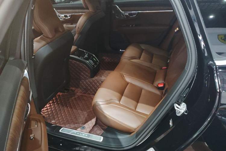 Used Volvo S90 2023 B5 Luxury Smart Edition Left Rear Seat