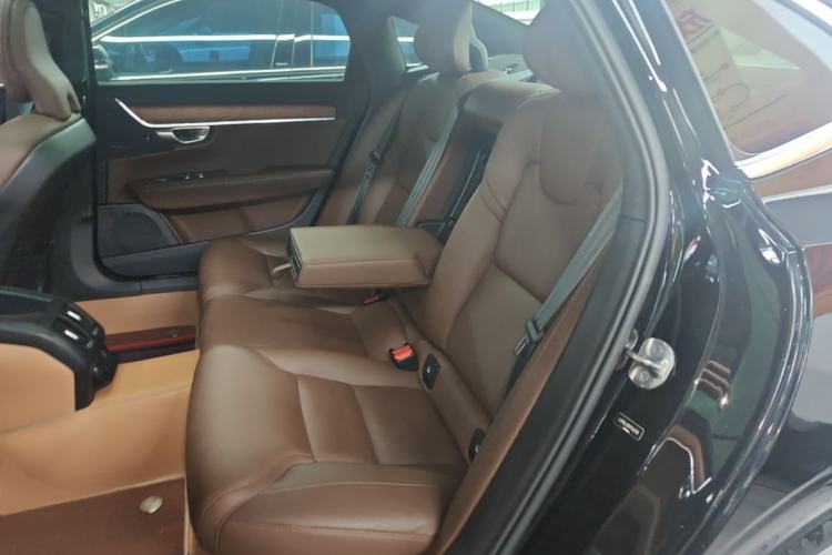 Used Volvo S90 2023 B5 Zhiyi Luxury Edition Left Rear Seat