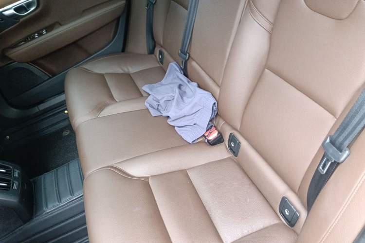 Used Volvo S90 2023 B5 Zhiyi Luxury Edition Left Rear Seat