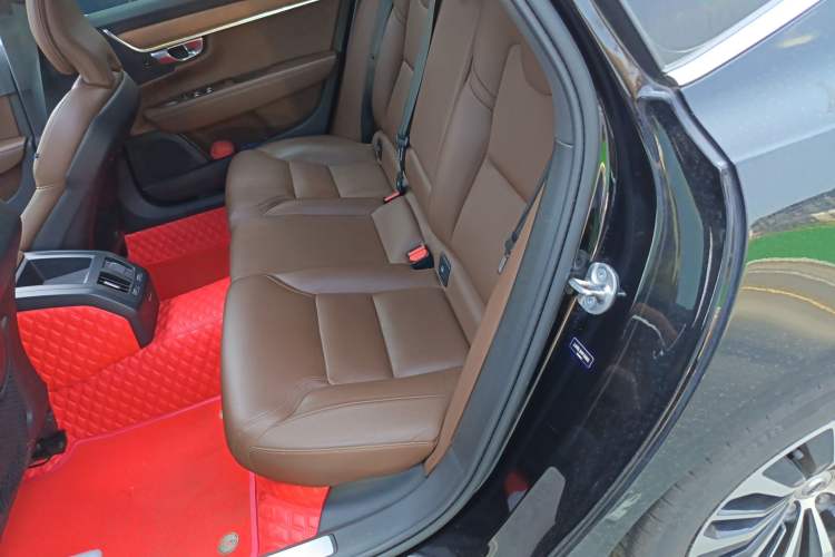 Used Volvo S90 2023 B5 Zhiyi Luxury Edition Left Rear Seat