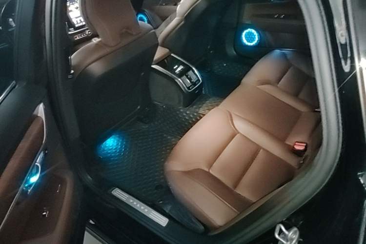 Used Volvo S90 2023 B5 Zhiyi Luxury Edition Left Rear Seat