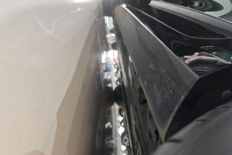 Used Volvo S90 2023 B5 Zhiyuan Luxury Edition Left Side Sill