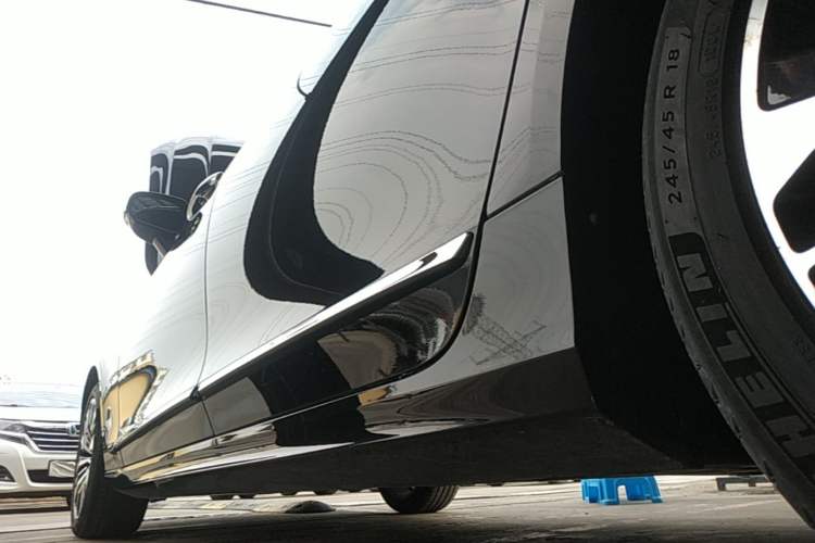 Used Volvo S90 2023 B5 Zhiyi Luxury Edition Left Side Sill