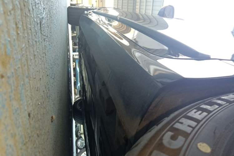 Used Volvo S90 2023 B5 Zhiyi Luxury Edition Left Side Sill