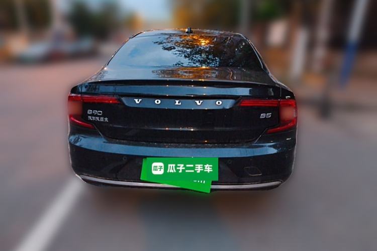 Used Volvo S90 2023 B5 Zhiyuan Luxury Edition Rear
