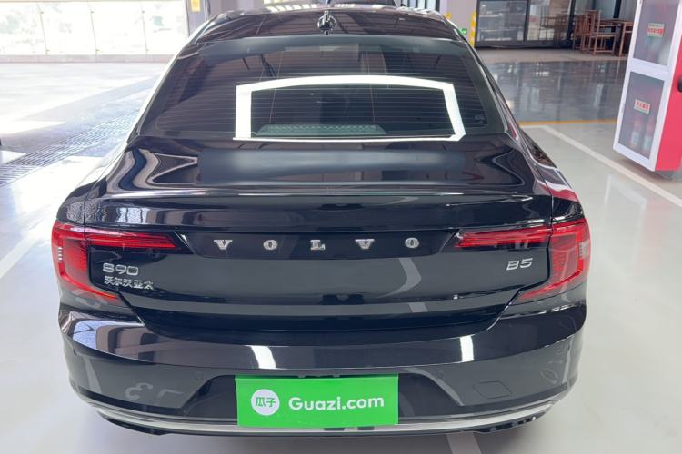 Used Volvo S90 2023 B5 Zhiyi Luxury Edition Rear