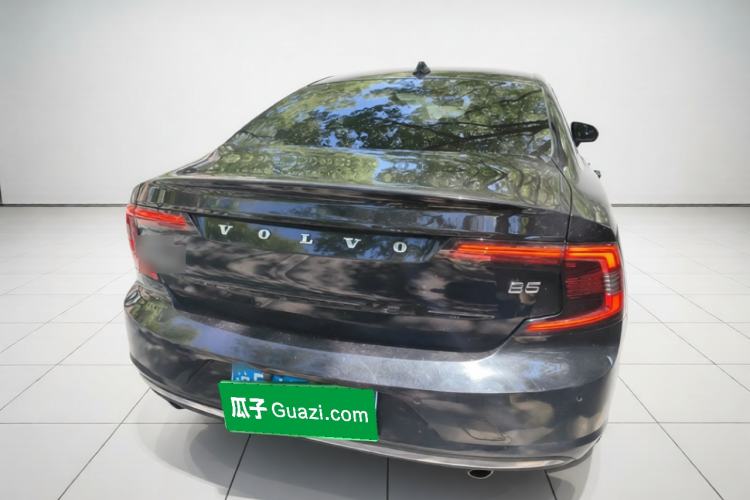 Used Volvo S90 2023 B5 Zhiyuan Luxury Edition Rear