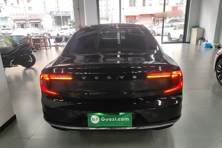 Used Volvo S90 2023 B5 Zhiyuan Luxury Edition Rear