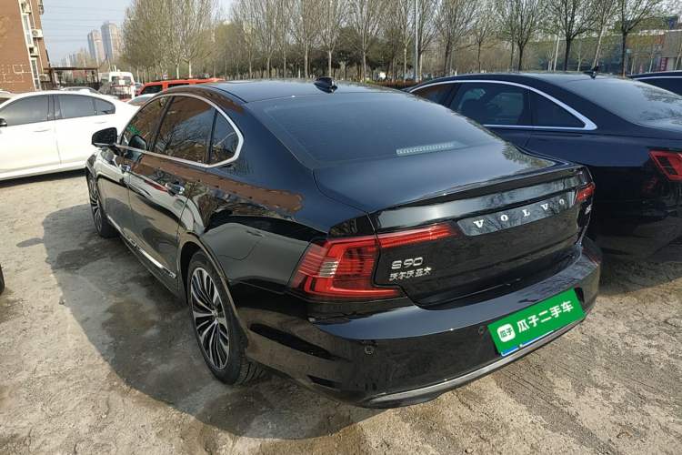 Used Volvo S90 2023 B5 Zhiyi Luxury Edition Rear Left 45 Deg