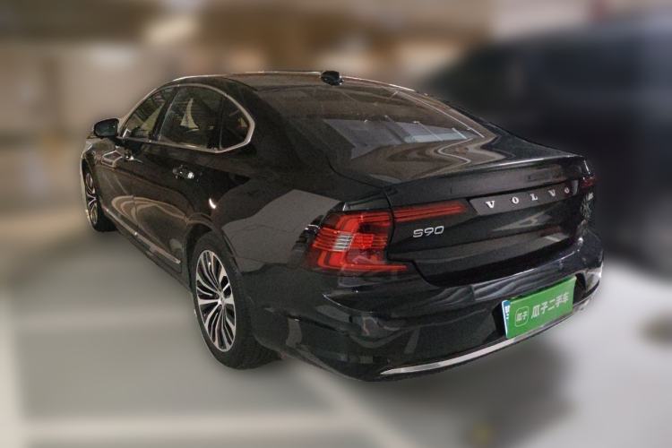 Used Volvo S90 2023 B5 Zhiyi Luxury Edition Rear Left 45 Deg