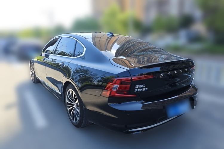 Used Volvo S90 2023 B5 Zhiyi Luxury Edition Rear Left 45 Deg