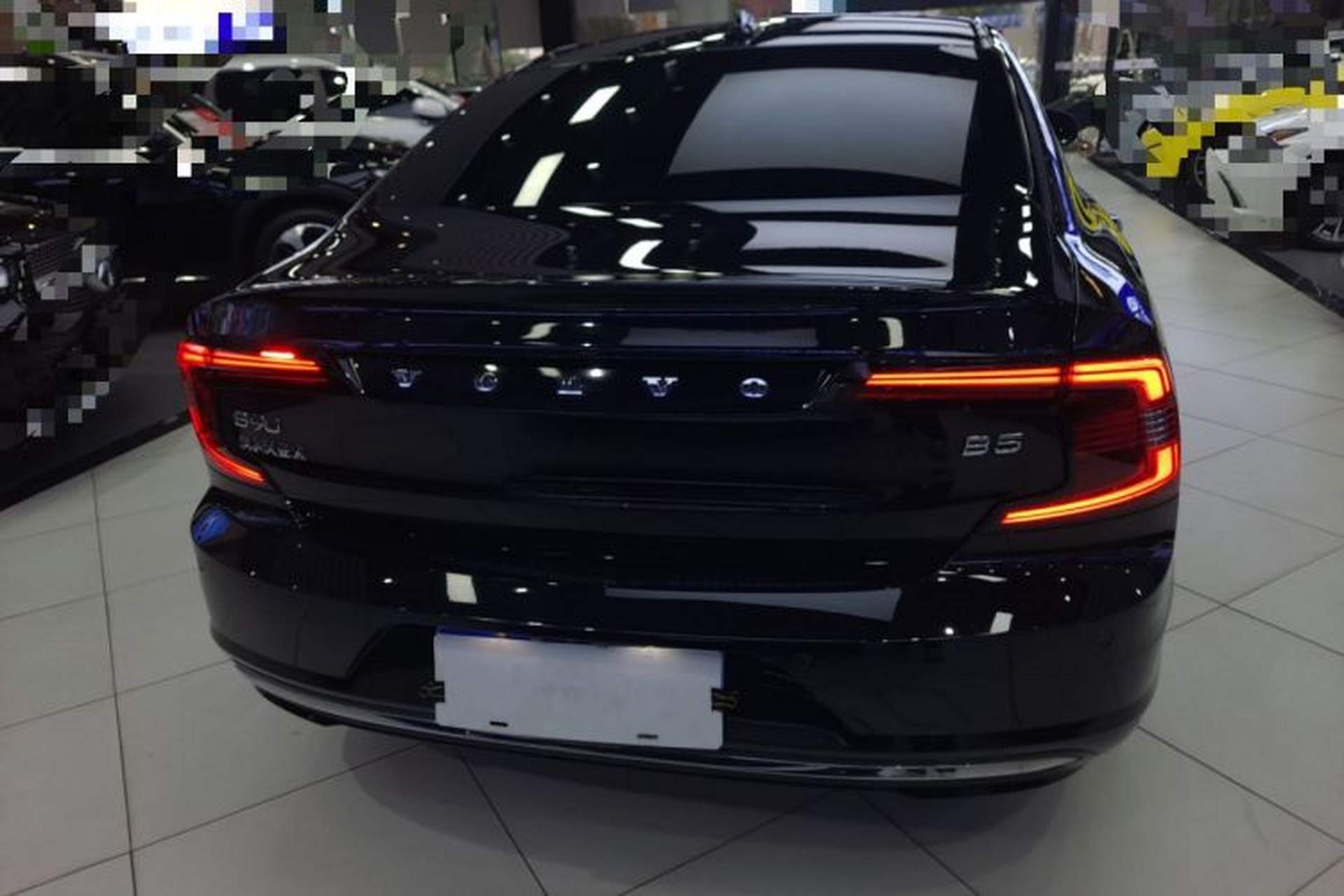 Used Volvo S90 2023 B5 Zhiyuan Luxury Edition Rear