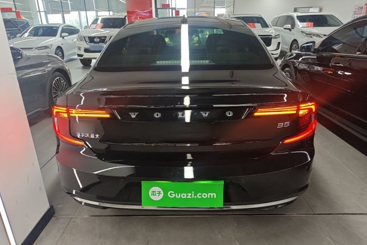 Used Volvo S90 2023 B5 Zhiyi Luxury Edition Rear