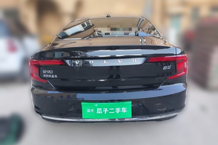 Used Volvo S90 2023 B5 Zhiyuan Luxury Edition Rear