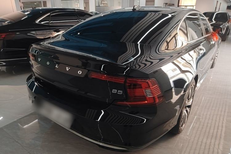 Used Volvo S90 2023 B5 Zhiyuan Luxury Edition Rear Right 45 Deg