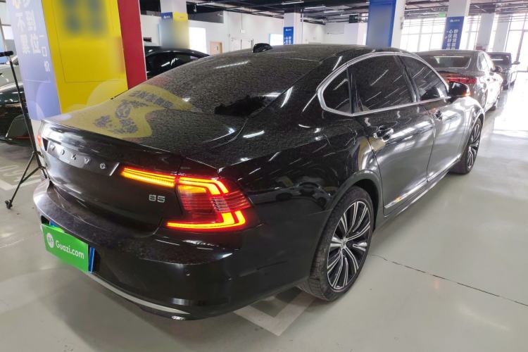 Used Volvo S90 2023 B5 Zhiyuan Luxury Edition Rear Right 45 Deg