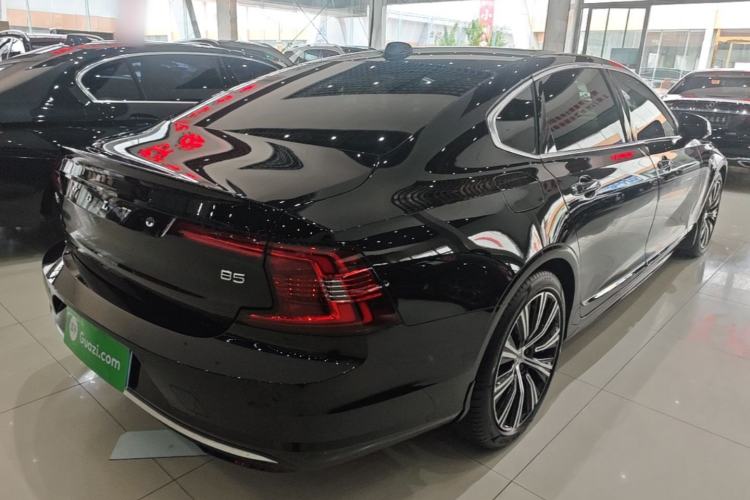 Used Volvo S90 2023 B5 Zhiyuan Luxury Edition Rear Right 45 Deg