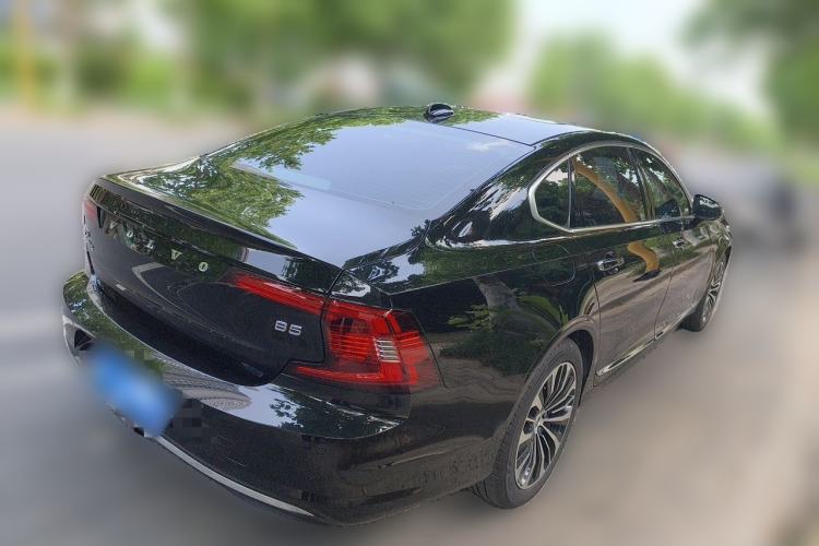 Used Volvo S90 2023 B5 Zhiyi Luxury Edition Rear Right 45 Deg