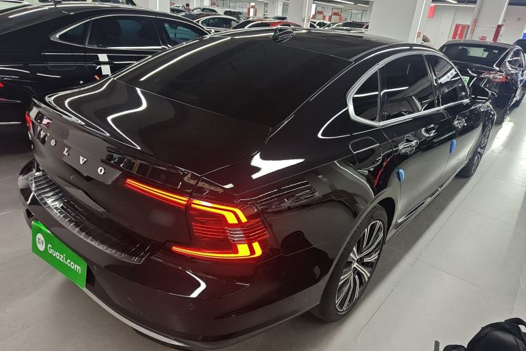 Used Volvo S90 2023 B5 Zhiyuan Luxury Edition Rear Right 45 Deg