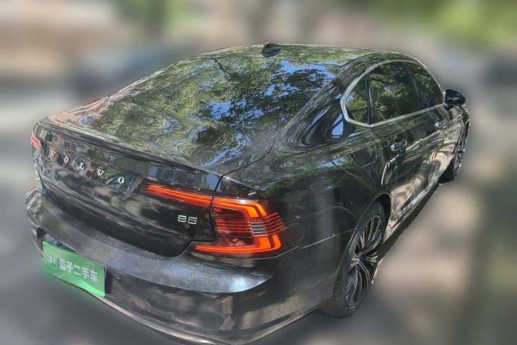 Used Volvo S90 2023 B5 Zhiyuan Luxury Edition Rear Right 45 Deg