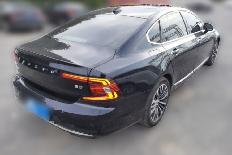 Used Volvo S90 2023 B5 Zhiyi Luxury Edition Rear Right 45 Deg