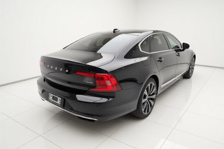 Used Volvo S90 2023 B5 Zhiyuan Luxury Edition Rear Right 45 Deg