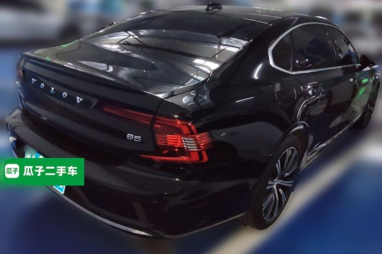 Used Volvo S90 2023 B5 Zhiyuan Luxury Edition Rear Right 45 Deg