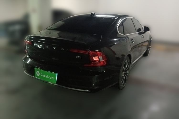 Used Volvo S90 2023 B5 Zhiyuan Luxury Edition Rear Right 45 Deg