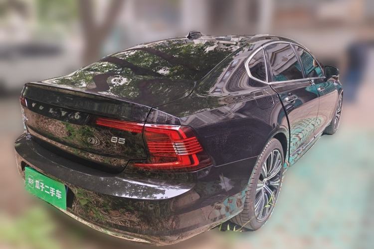 Used Volvo S90 2023 B5 Zhiyuan Luxury Edition Rear Right 45 Deg