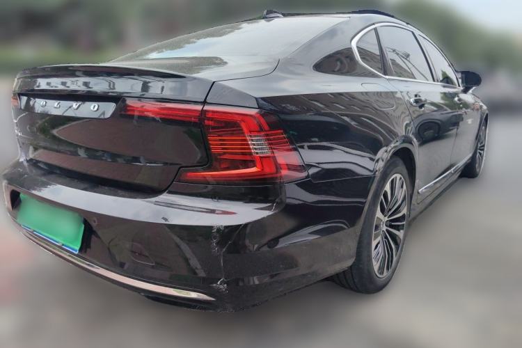 Used Volvo S90 2023 B5 Zhiyi Luxury Edition Rear Right 45 Deg
