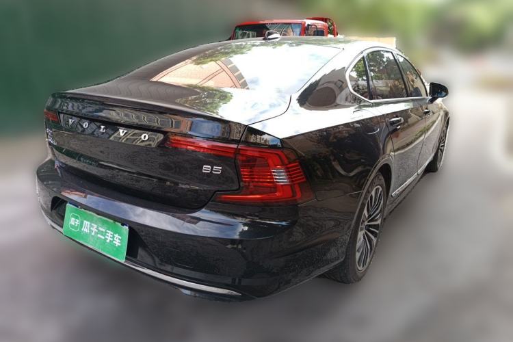 Used Volvo S90 2023 B5 Zhiyi Luxury Edition Rear Right 45 Deg