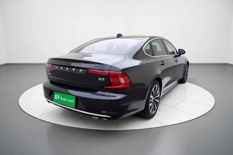 Used Volvo S90 2023 B5 Zhiyi Luxury Edition Rear Right 45 Deg