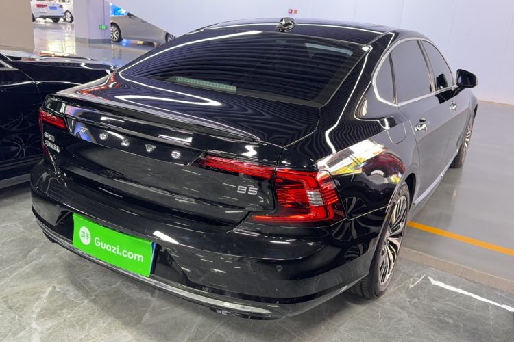 Used Volvo S90 2023 B5 Zhiyi Luxury Edition Rear Right 45 Deg